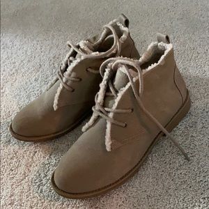 Size 7 Sonoma Dress Boots Faux Fur Lining